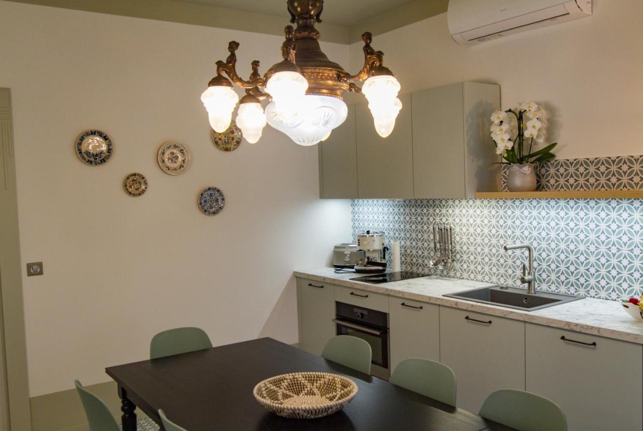 Ditlin Apartmanok Pápa Exteriör bild